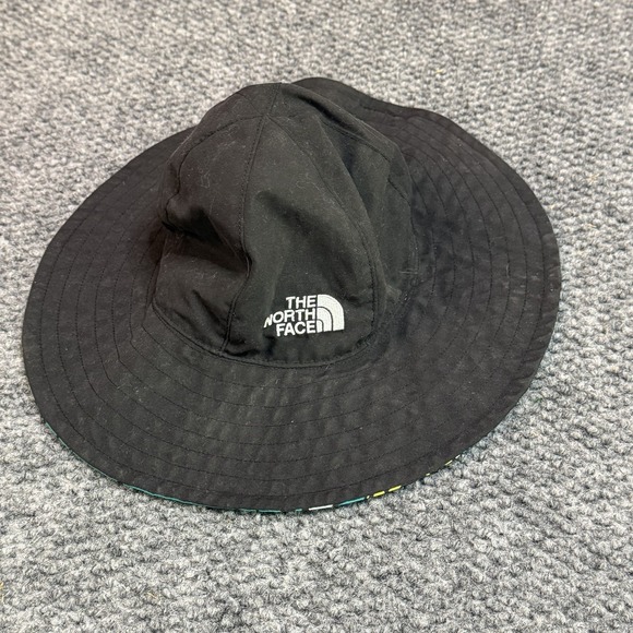 The North Face Other - The North Face Bucket Hat Infant One Size UPF 50 Fish 0-6 Months Camp Geodesics